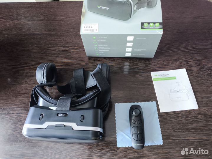 Vr очки для телефона с джойстиком
