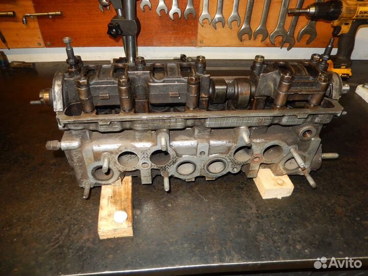 Головка блока цилиндров 21083