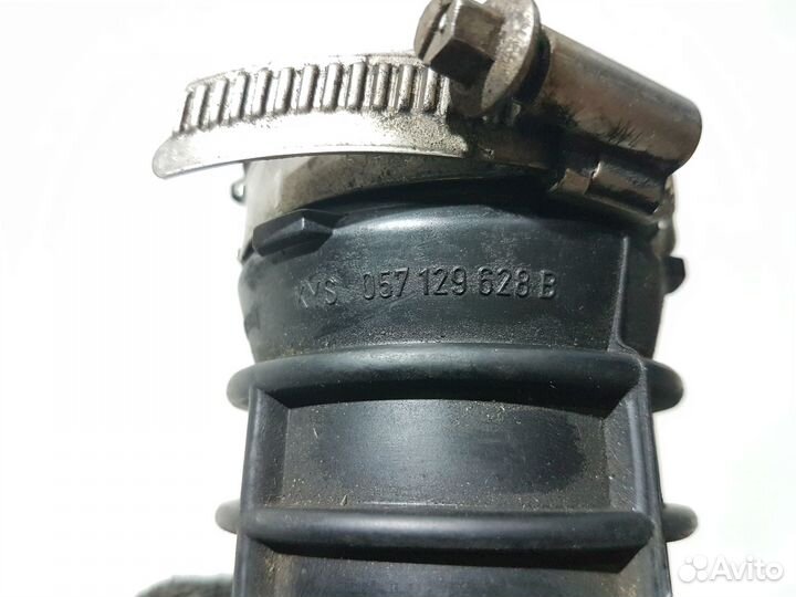 Патрубок корпуса воздушного фильтра 4.2 tdi ауди а