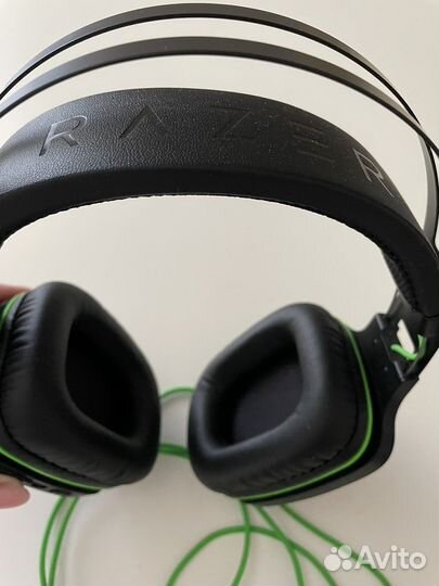Игровые наушники razer
