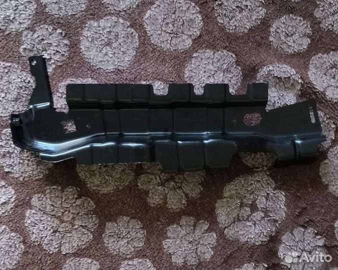 Усилитель левого крыла ford