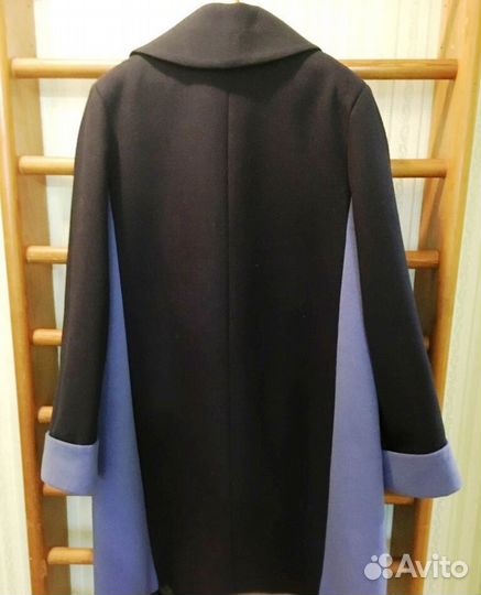 Пальто демисезонное