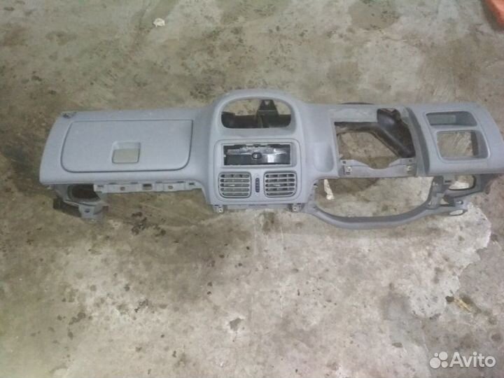 Торпеда Renault Symbol 1 K7J 2005