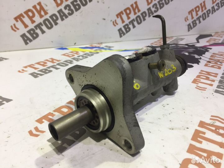 Мерседес С-Класс Главный тормозной цилиндр