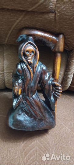 Статуэтка дерево