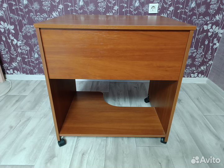 Компьютерный стол бу