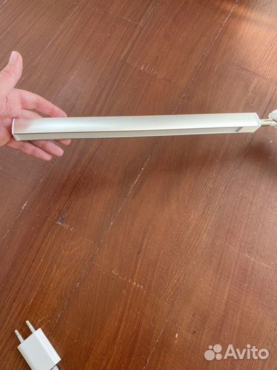 Лампа на струбцине