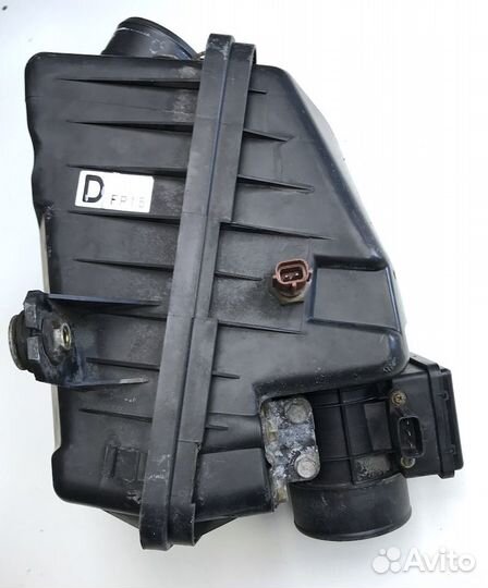 Датчика воздуха с корпусом воздушного фильтра