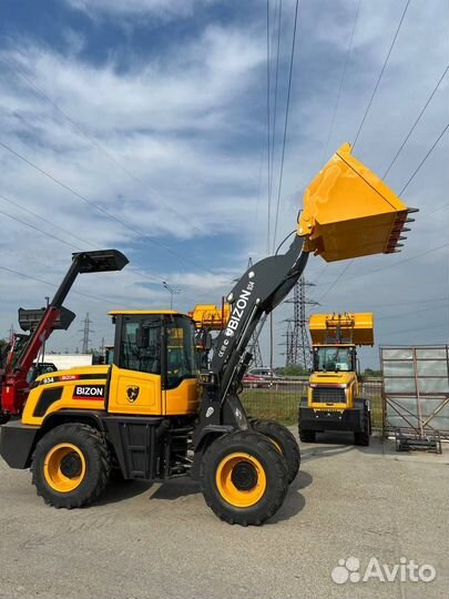 Фронтальный погрузчик BIZON 934, 2023