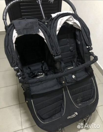 Двойная коляска