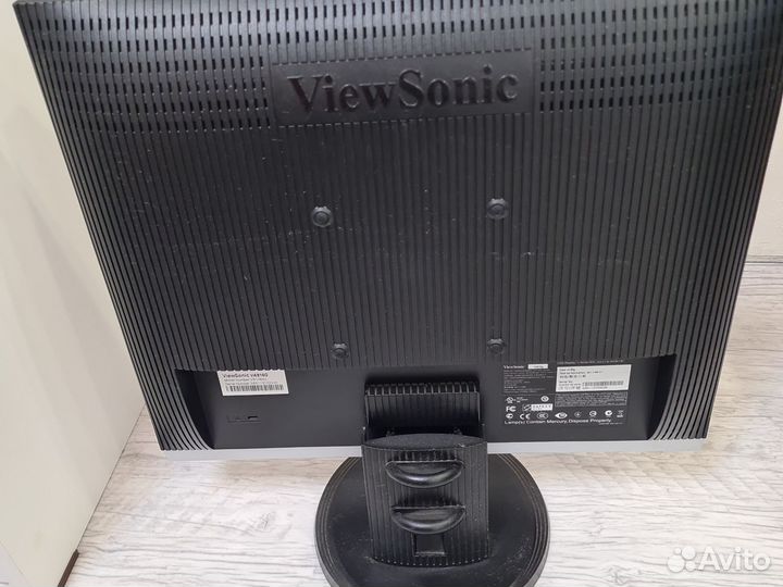 Монитор viewsonic va916g