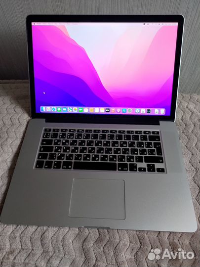 MacBook Pro 15 retina 2015 i7,16GB,512GB,R9 M370X