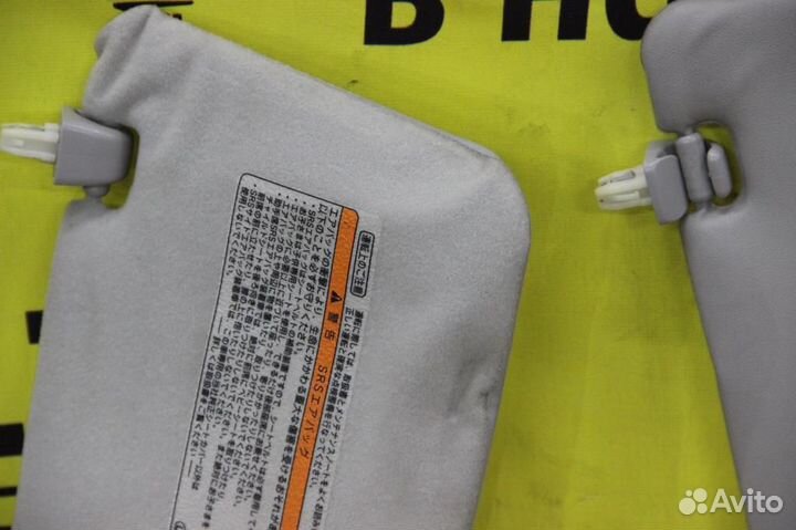 Козырек солнцезащитный (наружный) Toyota noah