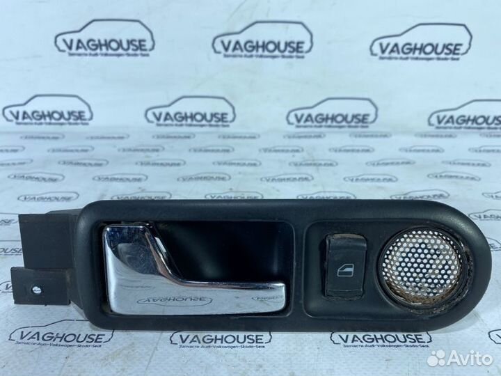 Ручка двери внутренняя задняя левая Volkswagen