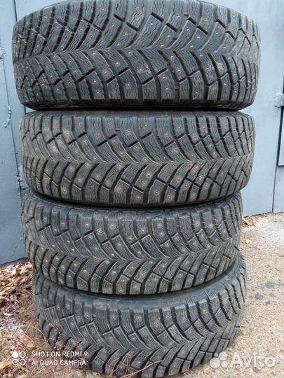 Michelin X-Ice North 4 195/65 R15