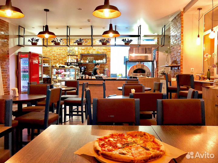 Продажа бизнеса: итальянская пиццерия в центре