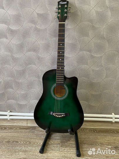 Акустическая гитара
