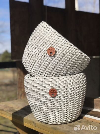 Кашпо из ротанга