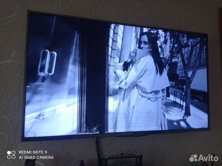 Телевизор SMART tv 43 бу