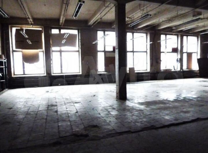 Аренда пл. 1067 м2 под производство, склад