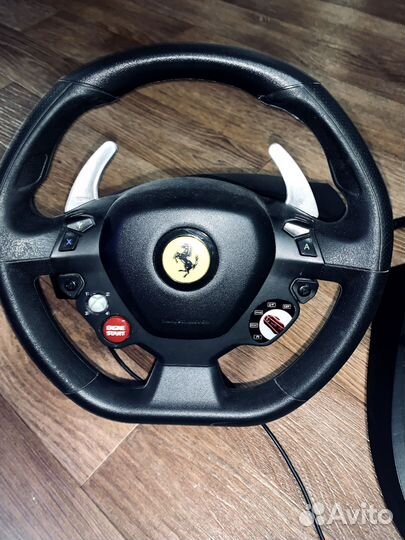 Игровой руль Thrustmaster Ferrari 458 Italia