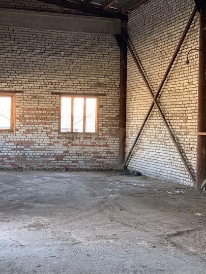 Склад, 1200 м²