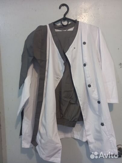 Белый медицинский халат новый
