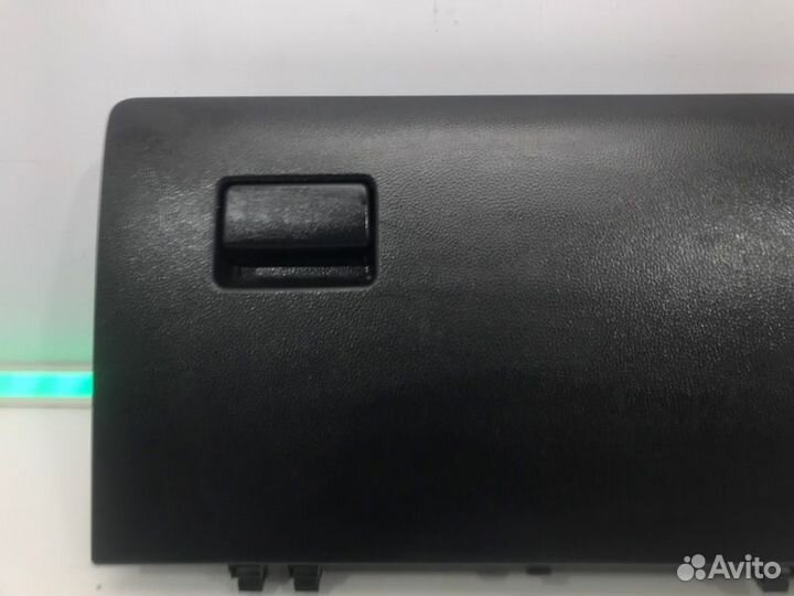 Бардачок Toyota Rav 4 2019-2023