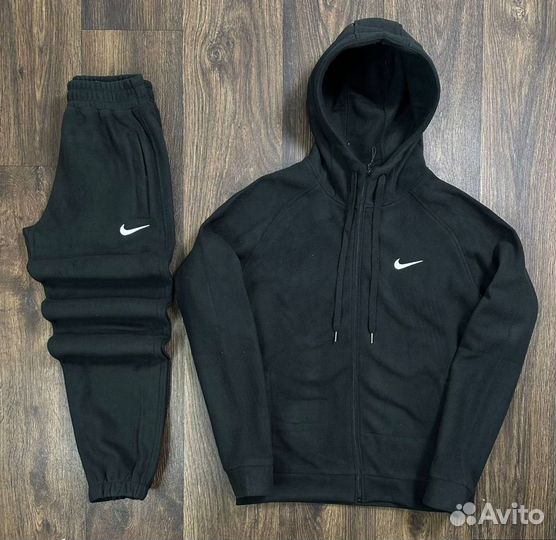 Спортивный костюм nike