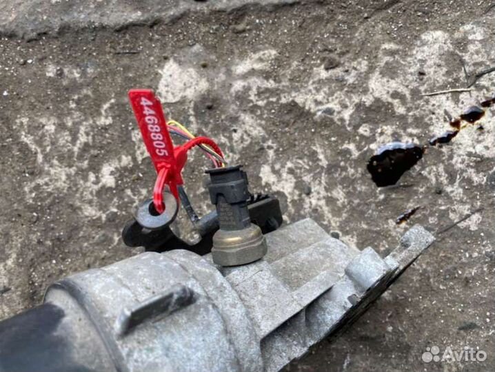 Теплообменник масляного фильтра Peugeot 308 1