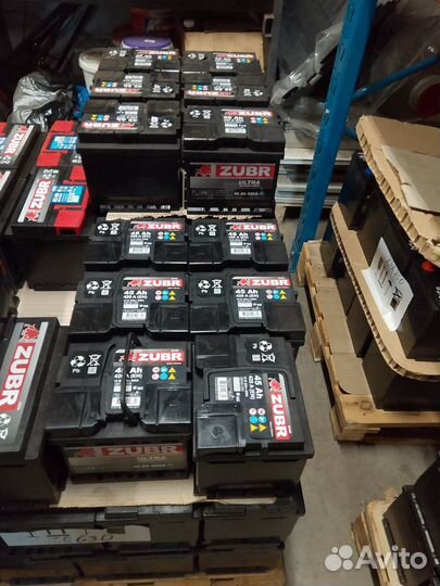 Аккумулятор zubr Ultra 12V 45 Ah обратная + с прав
