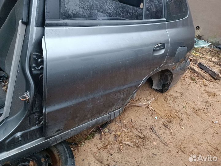 Дверь задняя правая Киа Рио 1 универсал