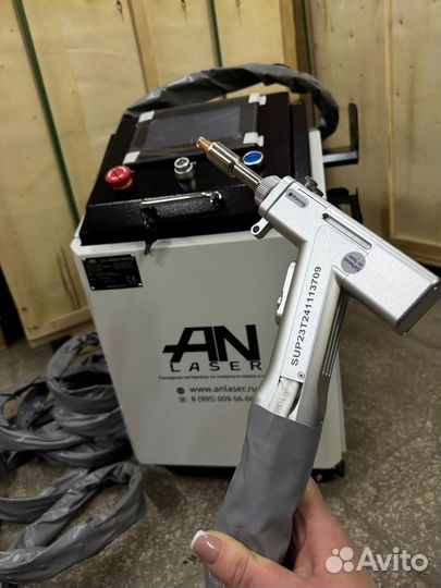 Аппарат лазерной сварки и чистки 4в1 1500W