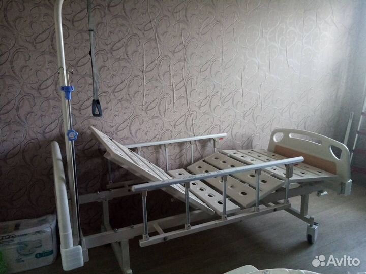 Кровать для лежачих больных