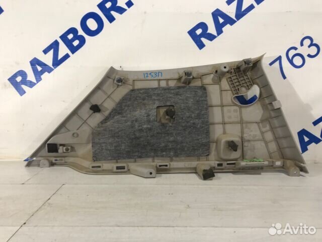 Обшивка задней стойки правая KIA sportage 3 SL 2.0