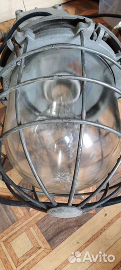 Промышленный фонарь