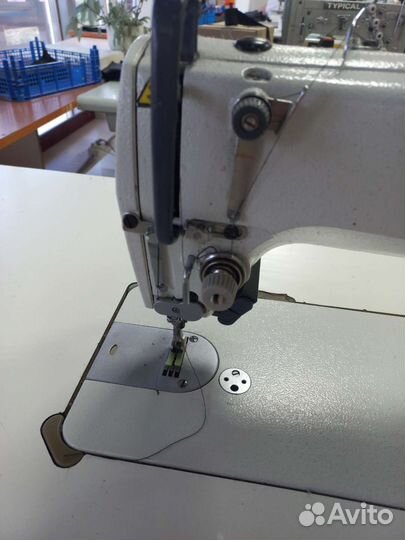Швейная машинка