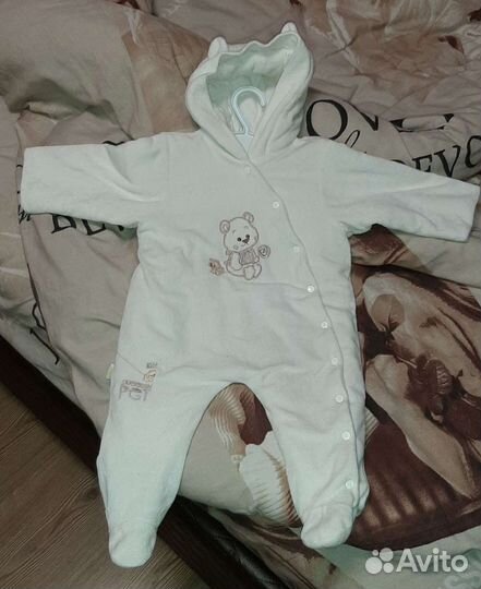 Велюровый комбинезон