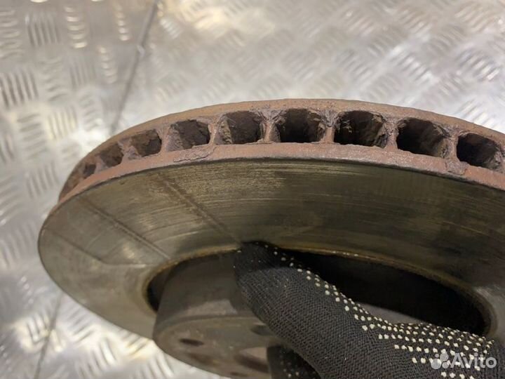 Тормозной диск Kia Cerato 2 седан