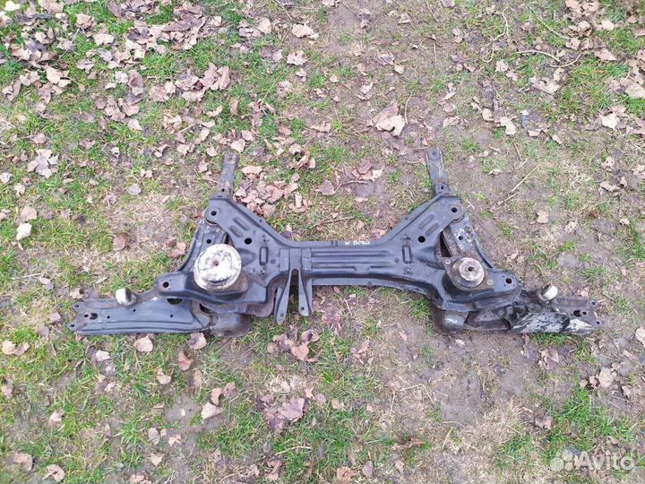 Балка передняя в сборе Volkswagen bora