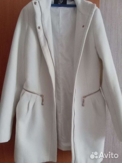 Пальто женское 46-48 размер
