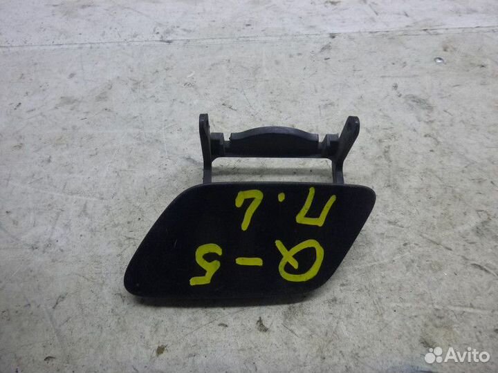 Крышка форсунки Левая audi Q5 2008