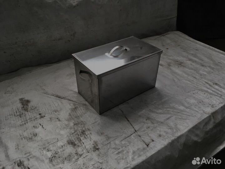 Коптильня из нержавеющей стали