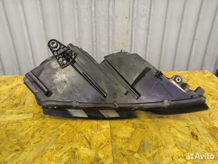 Фара передняя левая, Skoda Octavia A7 2018