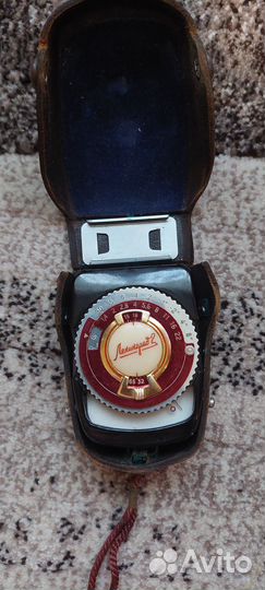 Пленочный фотоаппарат зенит - В