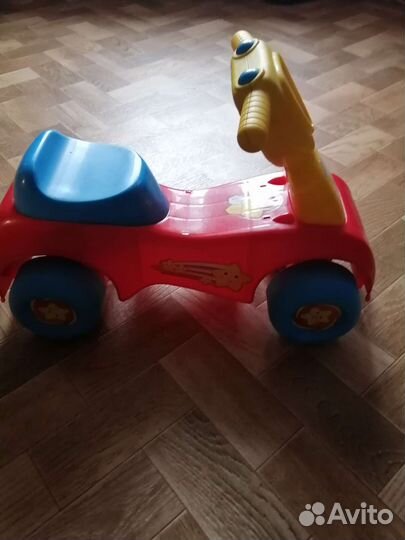 Детская машинка каталка