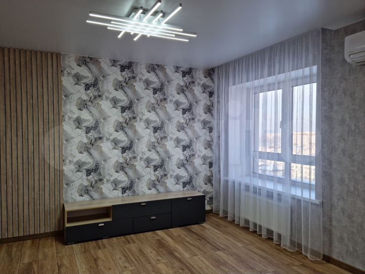 1-к. квартира, 35 м², 13/16 эт.