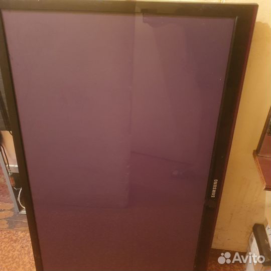 Телевизор 43