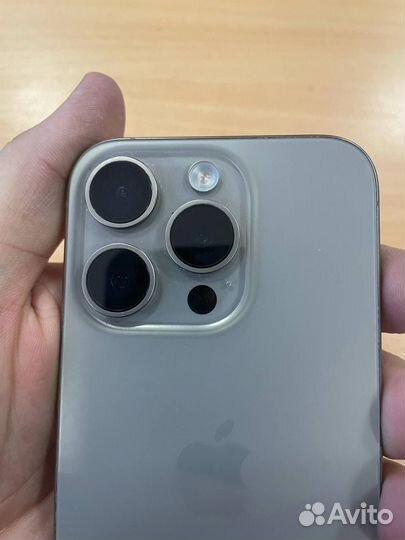 iPhone 15 Pro, 128 ГБ