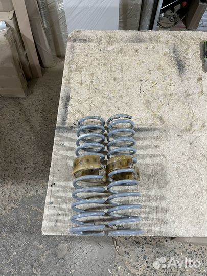 Пружины задние на priora